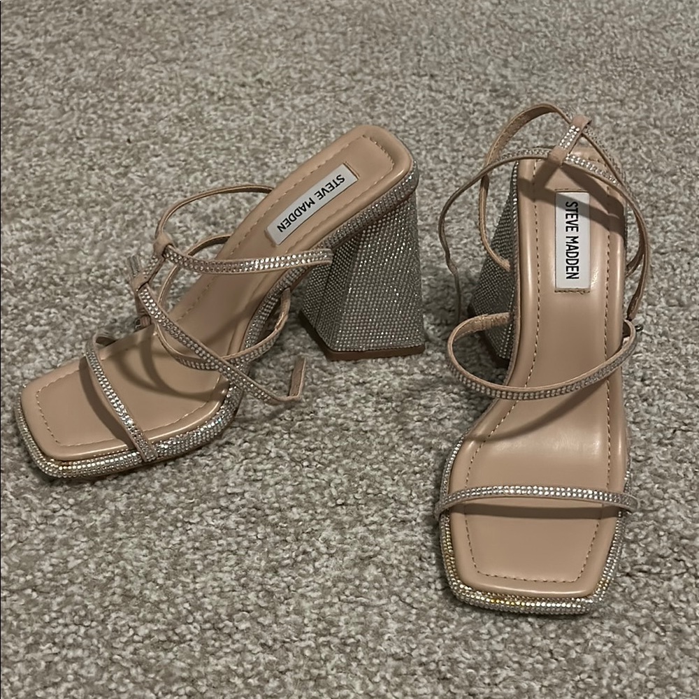 Steve Madden Tan Strappy Block Heel Sandals